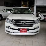 Toyota Land Cruiser AX V8